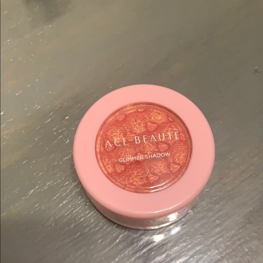 ACE BEAUTE Glimmer Shadow